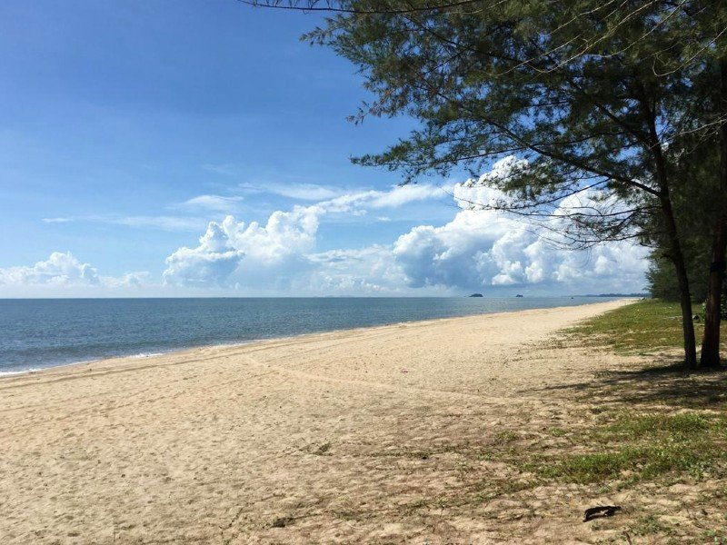 Rompin, Pahang – 2 acres Freehold Beach Frontage Building Land with Gorgeous Sea View