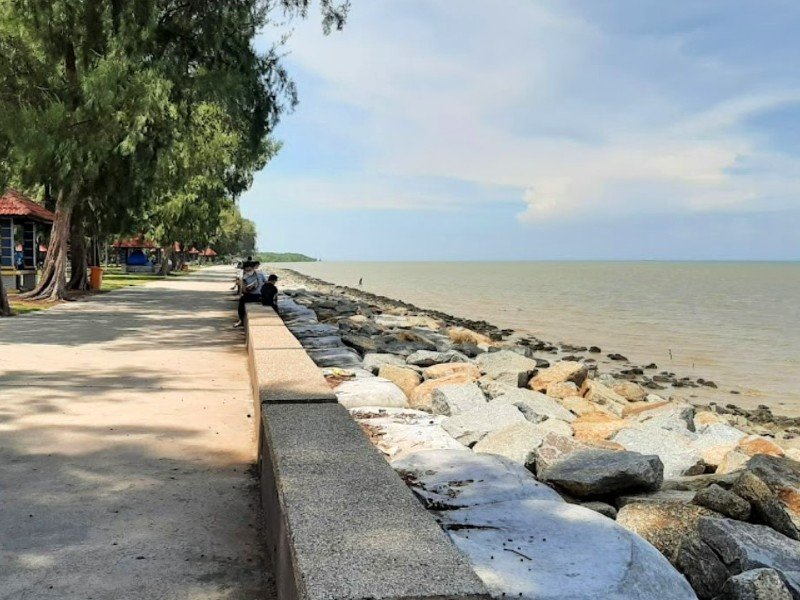 Morib, Selangor – 9.5 acres Freehold Commercial Land with Sea View